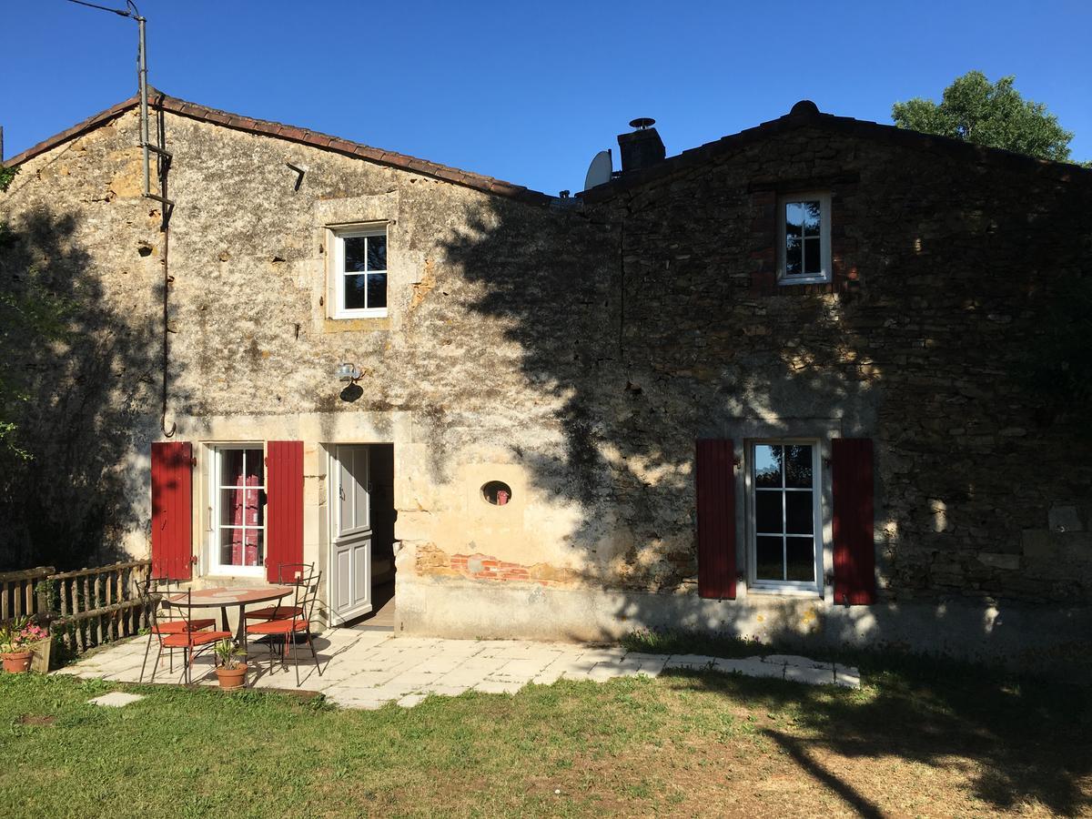 Gite Le Puy Rabasteau Chantonnay Εξωτερικό φωτογραφία