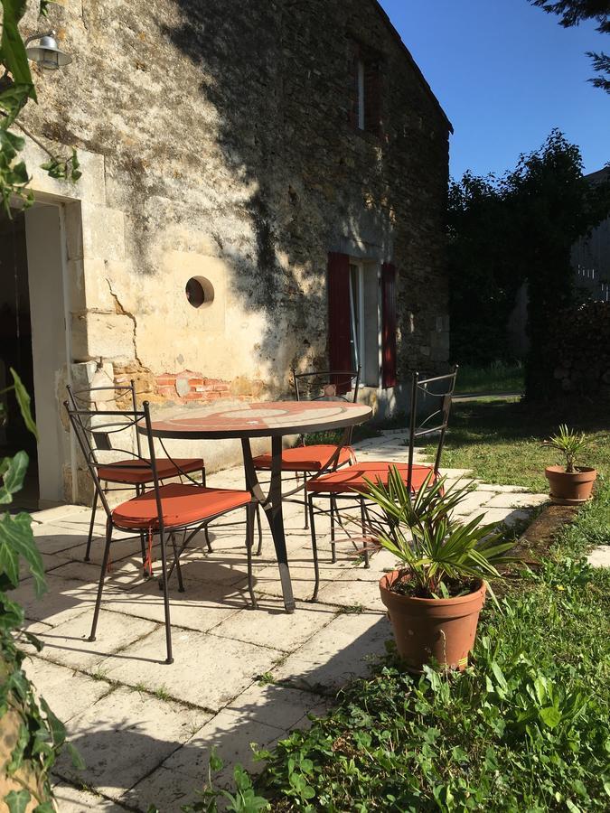 Gite Le Puy Rabasteau Chantonnay Εξωτερικό φωτογραφία